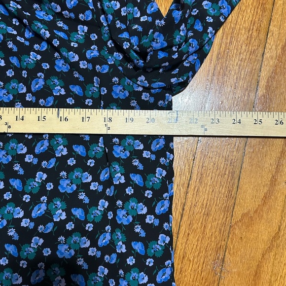 J Crew Factory Shirt Womens Small Floral Mock Neck Blouse Top Cottage Blue - Picture 6 of 12